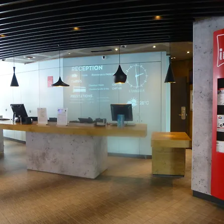 Ibis Centre Nations 3*