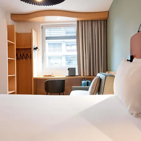 Ibis Centre Nations Hotel