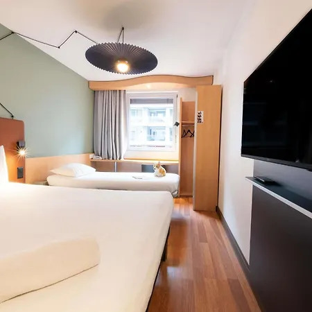 Ibis Centre Nations 3* Ginebra