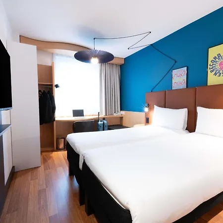 Ibis Centre Nations