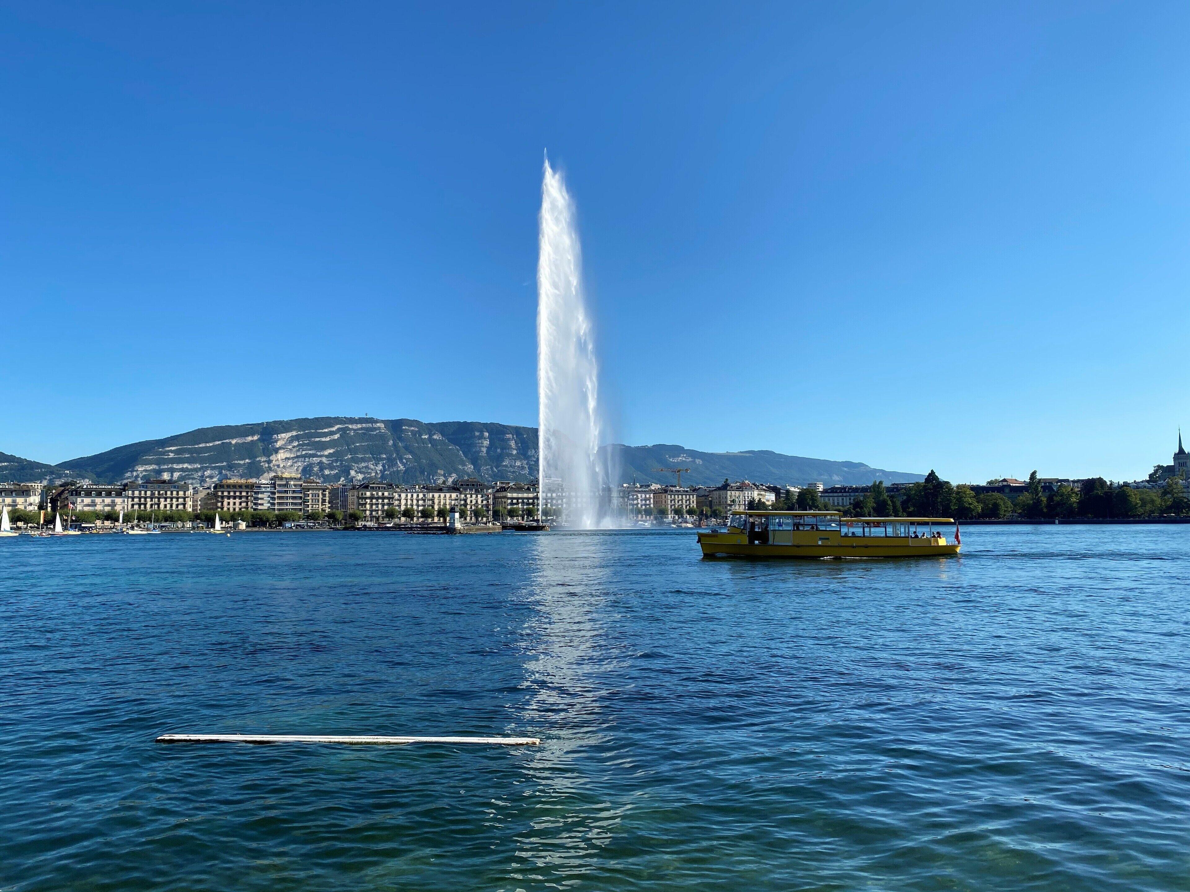 Ibis Centre Nations Hotel 3*