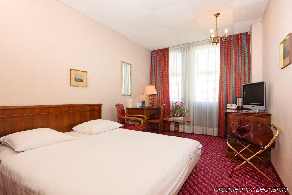 Hotel Ibis Centre Nations Ginebra
