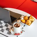 Ibis Geneve Centre Nations