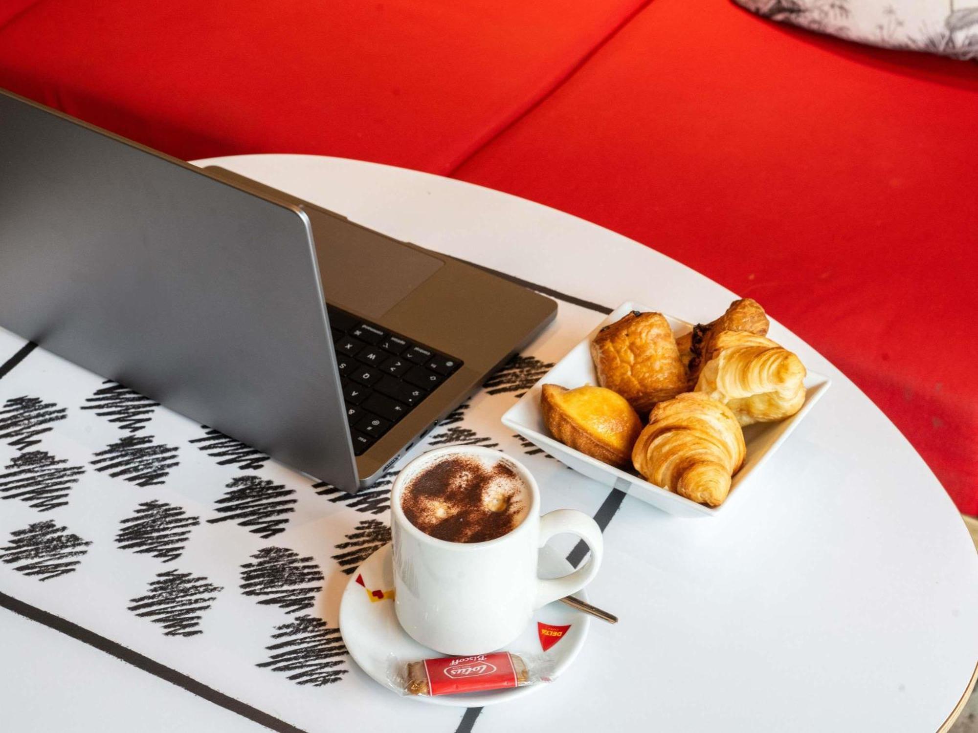 Ibis Centre Nations 3*